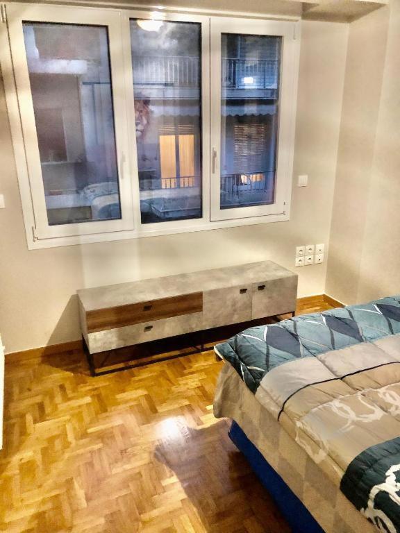 Economy Shared Apartment C In Central 아테네 외부 사진